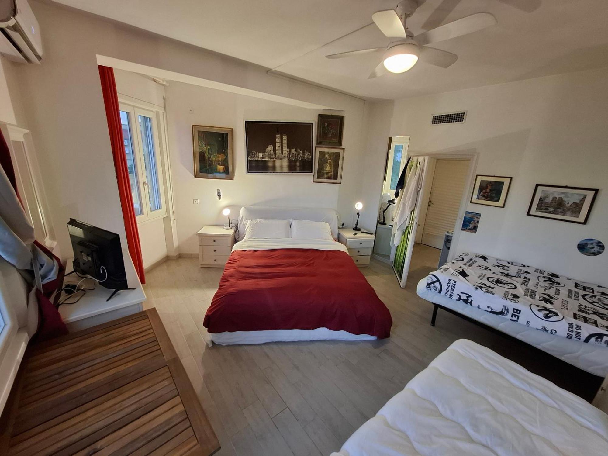 Bed & Breakfast Tarsia *